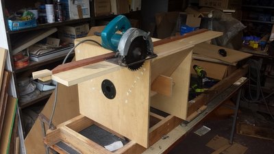 Trimming horn panels