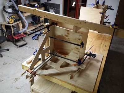 The big table really make clamping everything down easy.