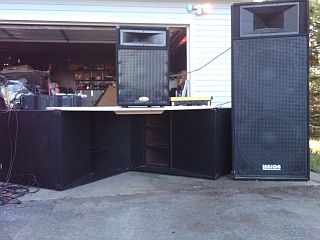 Here are the two tubas V-Plated with the two tops I used for testing. I am currently builing some Omni 15's with some help from Leland at Speaker Hardware...<br />Thanks for everything Leland!