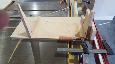 Sled to trim the curved panel