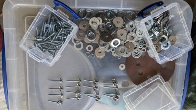 enough screws.jpg