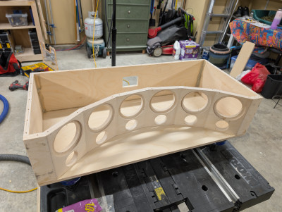PXL_20241127_203401812.RAW-01.COVER.jpg