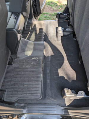 PXL_20250417_215116267.RAW-01.COVER.jpg