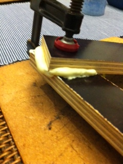 glue foaming.jpg