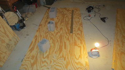 a level surface, lots of screws and weight are only way to prevent binding when cutting