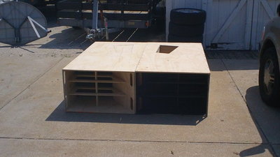 This is how I want it setup if I can't corner load. I would wall load facing it backwards. it works as an awesome stage, feel the mix in my feet, maybe put some mini par's in the mouth?
