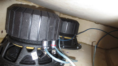 There are 4 ohm svc drivers so were wiring them in series