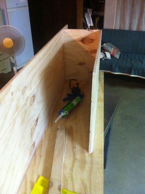 who needs clamps and jigs when you pre-measured and have lots of screws.