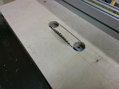 handlesaw.jpg