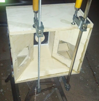 w6-installing-horn.jpg
