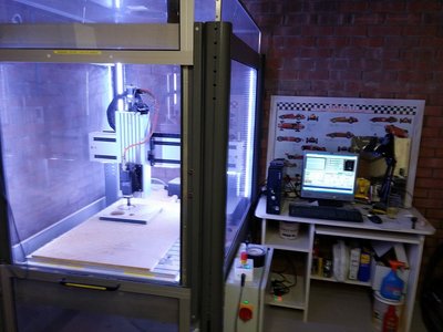 I'm lucky enough to own a CNC mill, so I machined a test baffle with inset/subflush drivers