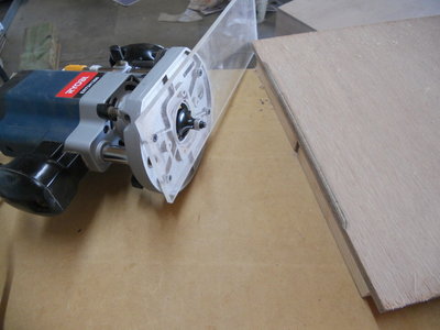 63 router with roundover bit and perspex jig.jpg