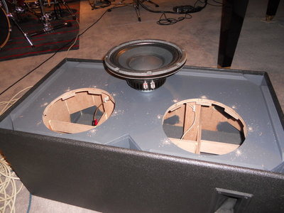 90 fitting speakers.jpg